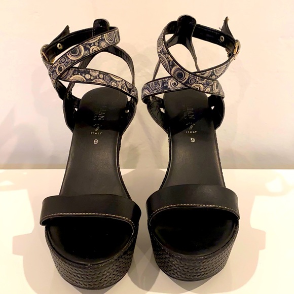 Italian Shoemakers Shoes - FINAL SALE 👠 ITALIAN Shoemakers Black Leather Heels w/ wrap
